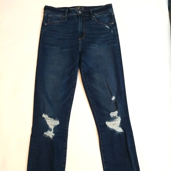 *LAST CHANCE ITEM!*  A & F Simone High-rise Super Skinny Distressed Jeans - Picture 1 of 8